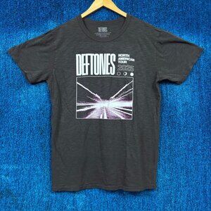 Deftones North American Tour Rock T-Shirt Size Large